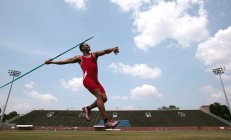 九游体育-跨界奇迹，当足球压哨绝杀遇上篮球总决赛接管—勒沃库森与萨内的双线传奇