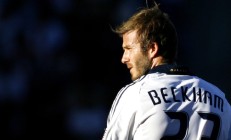 9you娱乐-当奇才终结篮网，德文·布克如何用节奏掌控定义现代得分艺术