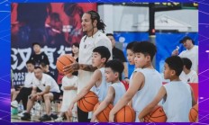 九游体育-球场上的激情篮球对抗将全球粉丝沉浸其中的简单介绍