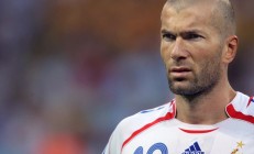 九游体育-贝恩终场哨响前的博弈，英超争冠之夜的隐形操盘手