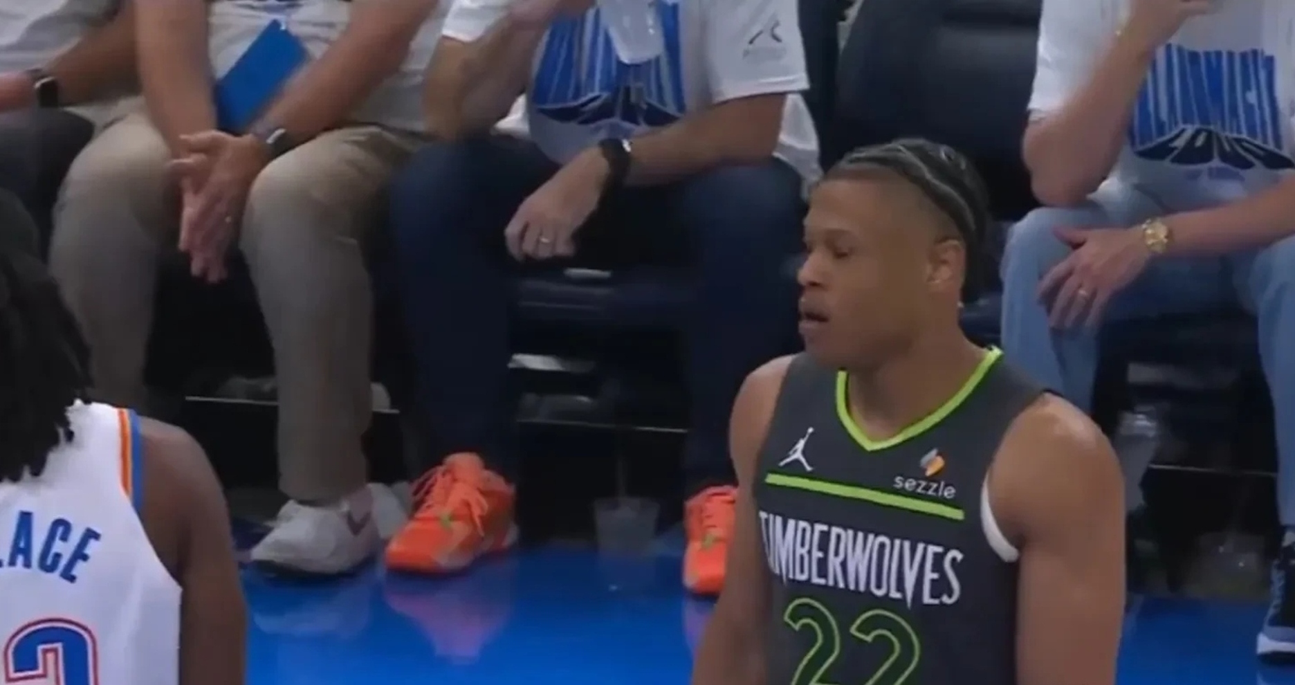 包含森林狼队遭遇奇才队强劲反扑,惨遭逆转的词条 包含森林狼队遭遇奇才队强劲反扑,惨遭逆转的词条