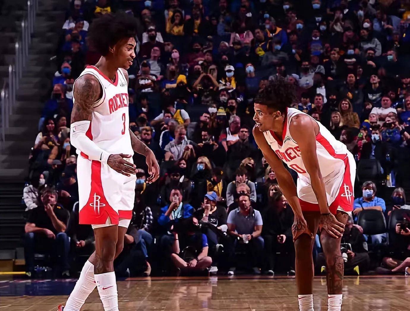 西珲球队球员之间传闻矛盾升级 西珲球队球员之间传闻矛盾升级