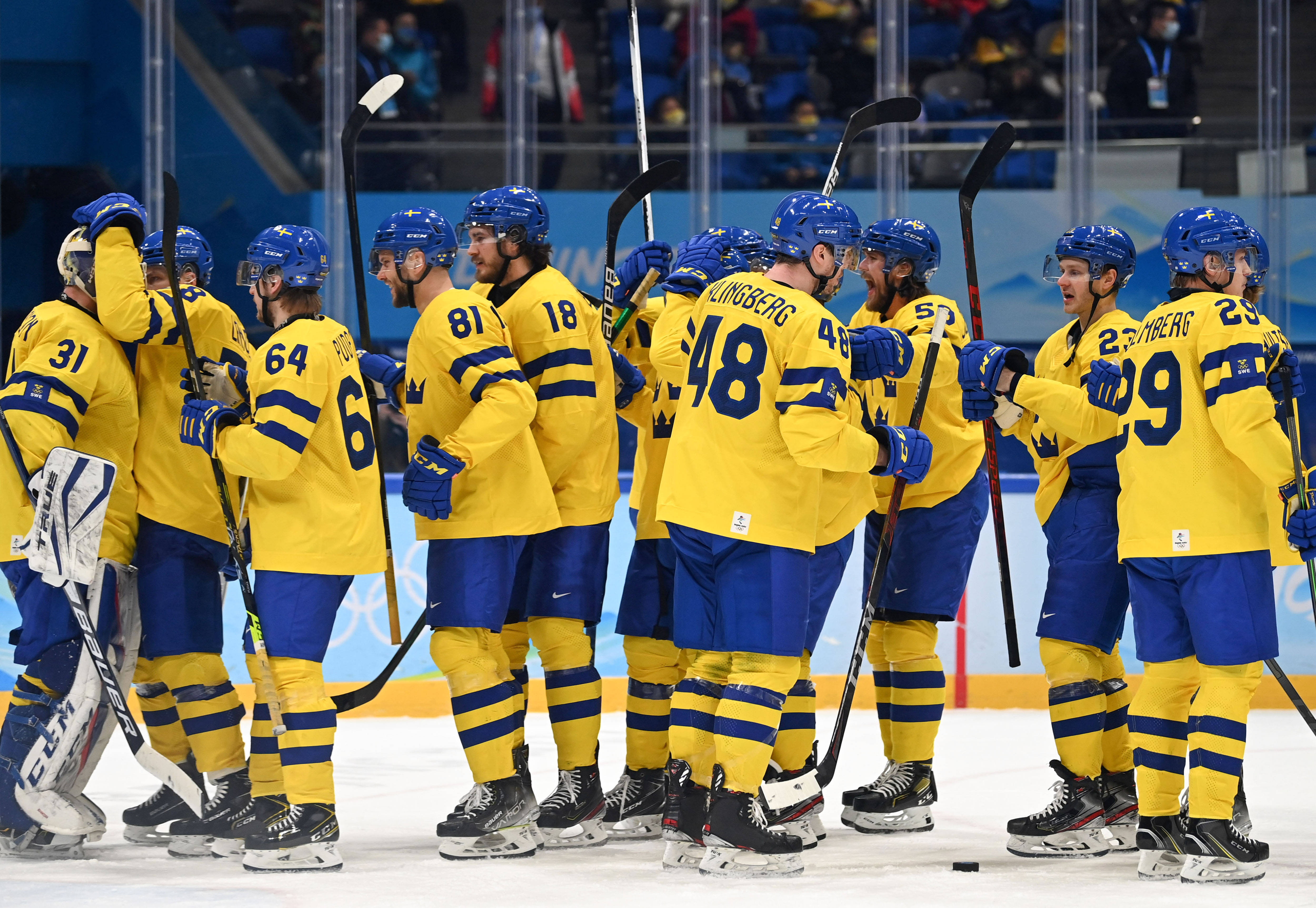 加拿大队战至最后时刻，险胜晋级四强