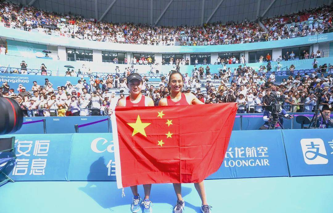 运动员表现抢眼，中国代表团接连夺金的简单介绍