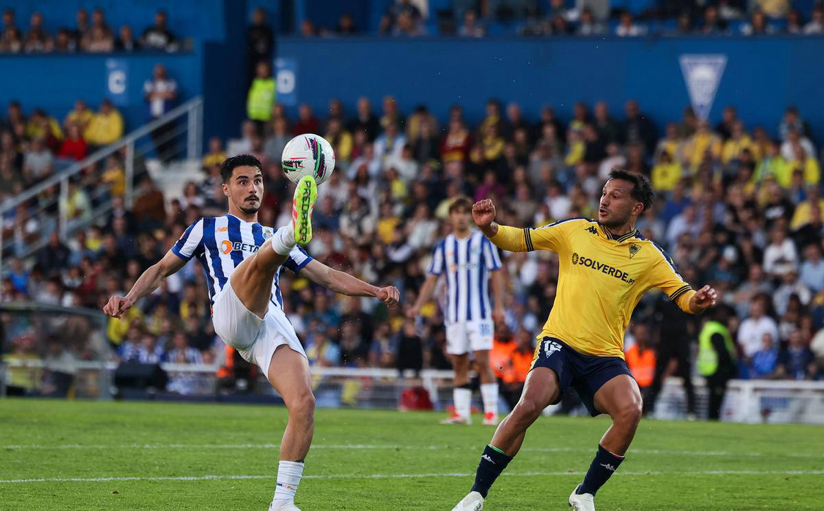 关于梅斯主场不敌热身,保级艰难的信息 关于梅斯主场不敌热身,保级艰难的信息