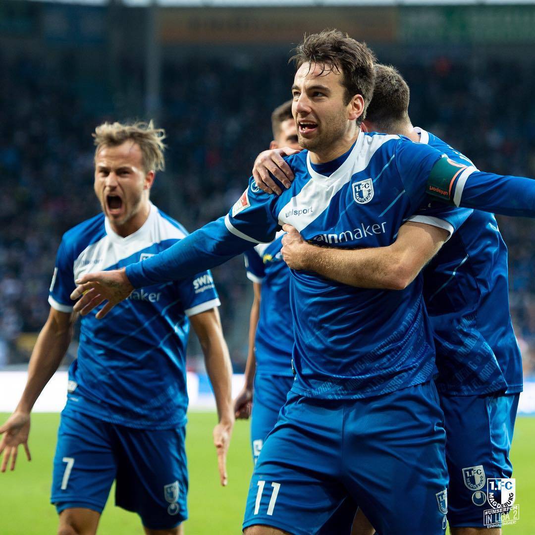 包含卡迪夫城客场遭逆转,遭遇赛季第三场失分的词条 包含卡迪夫城客场遭逆转,遭遇赛季第三场失分的词条