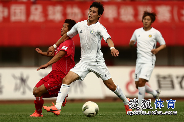 包含首都德比激战火爆，无一胜者出现的词条