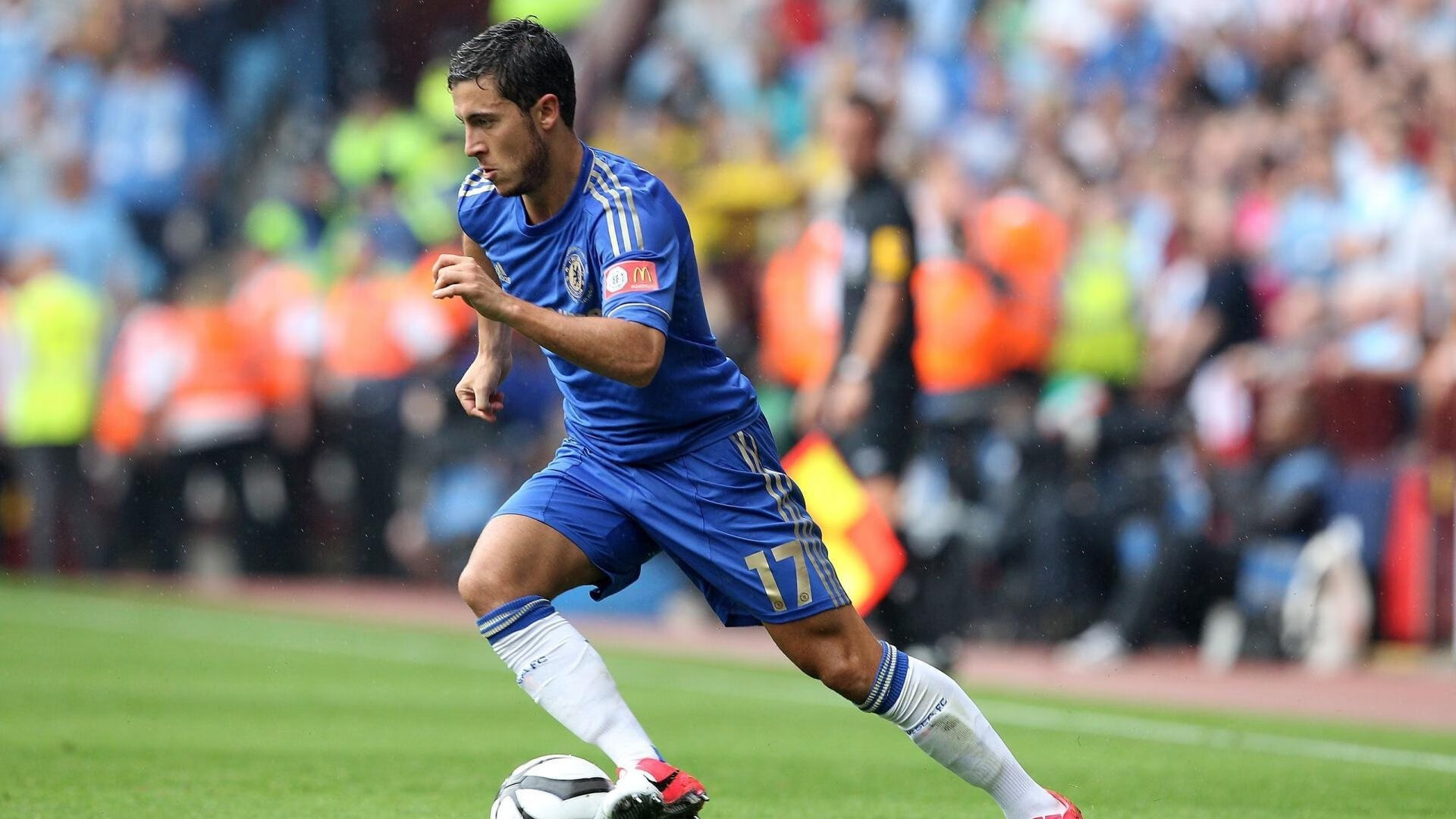 当红魔遇见赤道之巅，德里赫特冠军级表现如何定义曼联对阵厄瓜多尔的战术未来