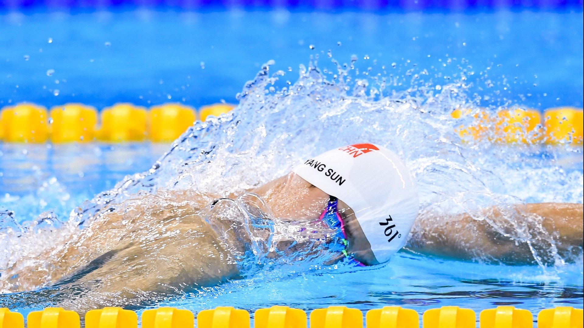 抢七之夜,压力熔炉中绽放的拉亚