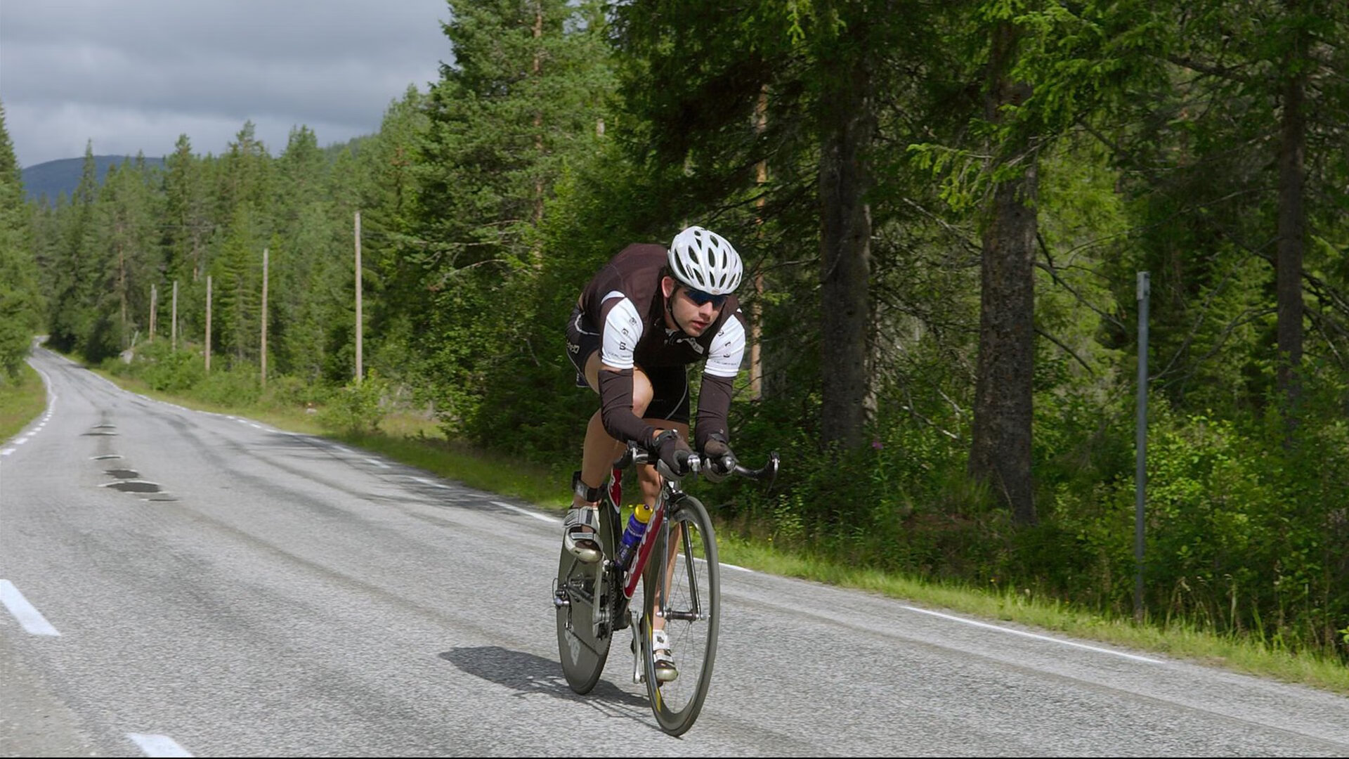 快船险胜篮网背后,戈贝尔的隐形高光与胜负的毫厘之间